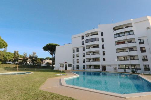APARTAMENTO T3 TÉNIS GOLFMAR