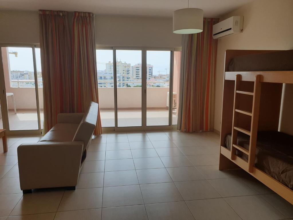 BEHAPPY APARTMENT II