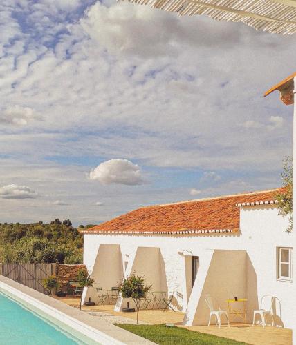 CASA NO MONTINHO