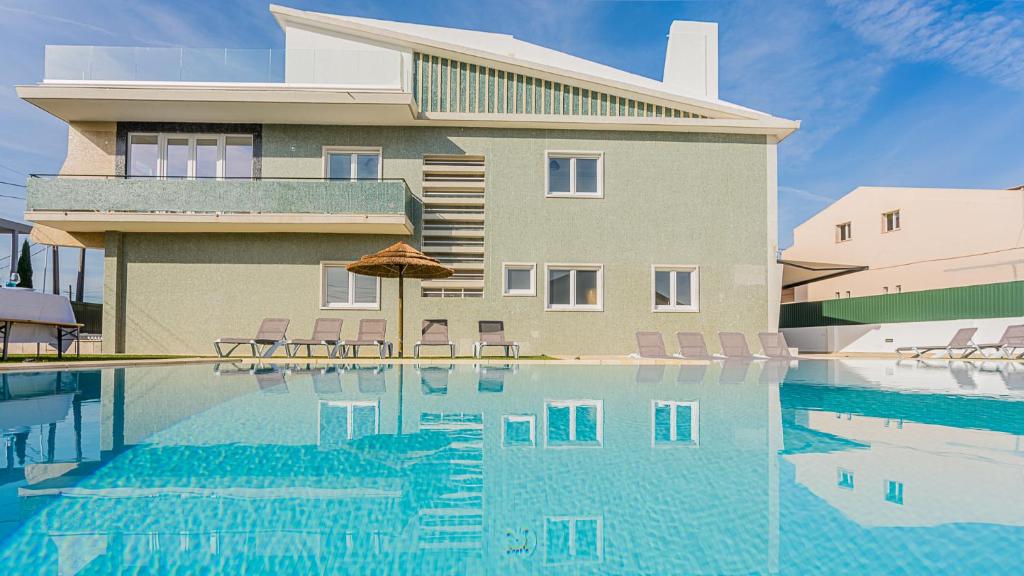 VILLA MENA