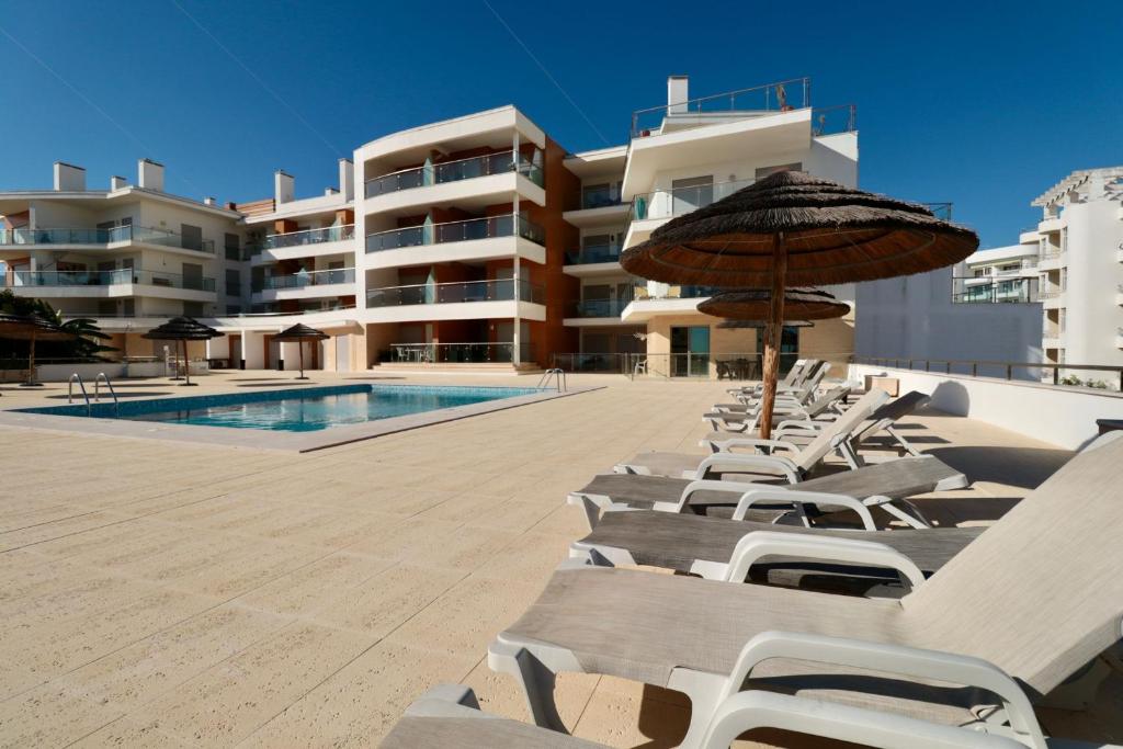 SANTA EULÁLIA - EDIFICIO CORAL 204