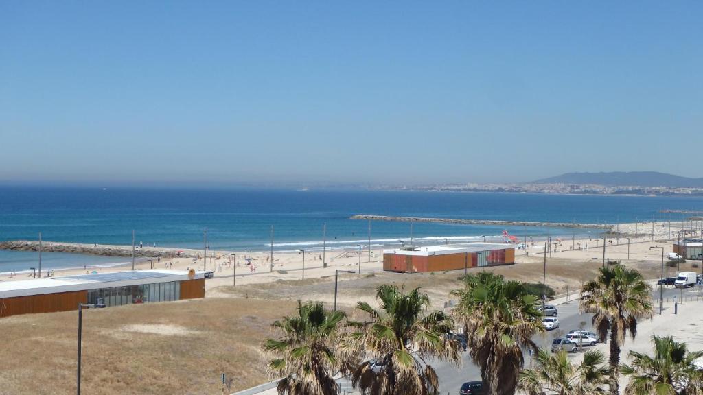 COSTA DA CAPARICA BEACH & POOL