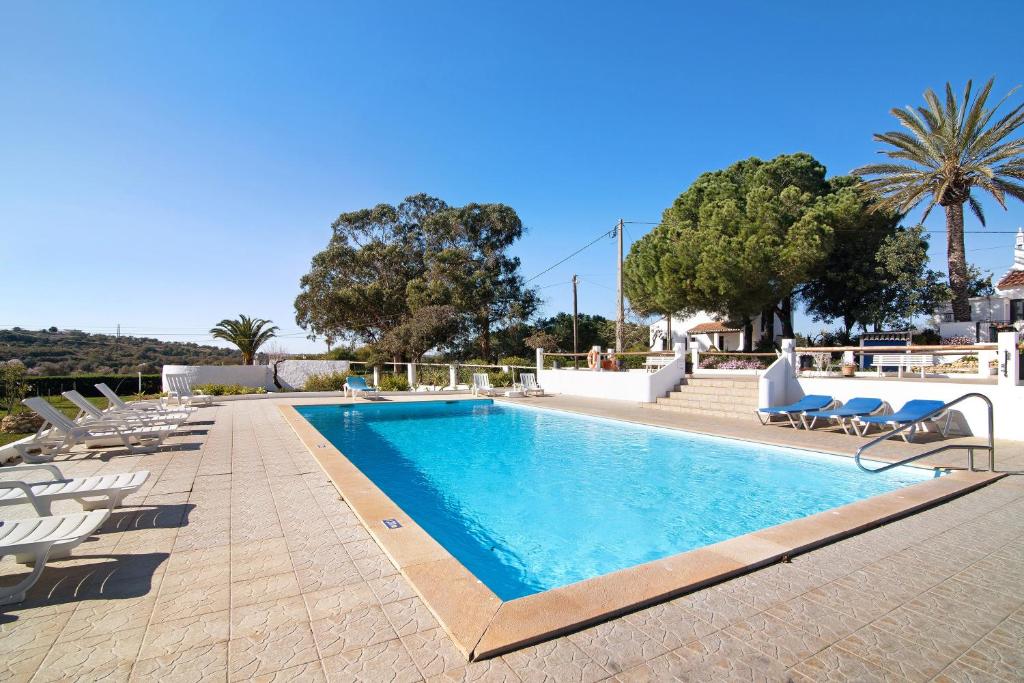 QUINTA DO LAGAR - APARTAMENTO 1
