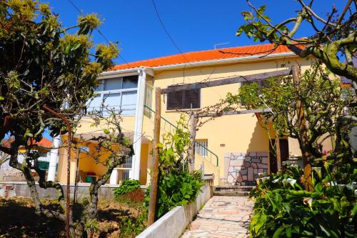 CASA FAMÍLIA AGOSTINHO