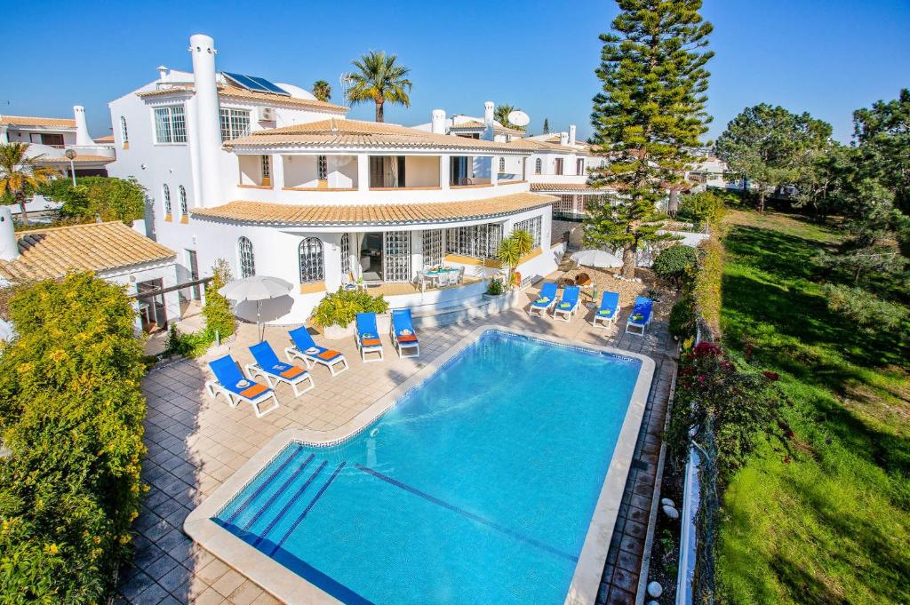 CASA ELEONOR
