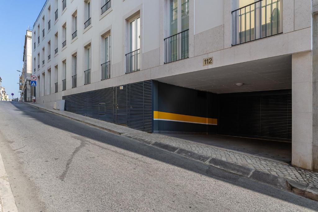 THE ARTIST APARTMENT IN CAMPO DE OURIQUE