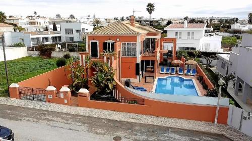 VILA BRANCA