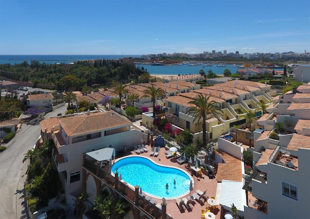 VILLA CASTELO 12 - 6