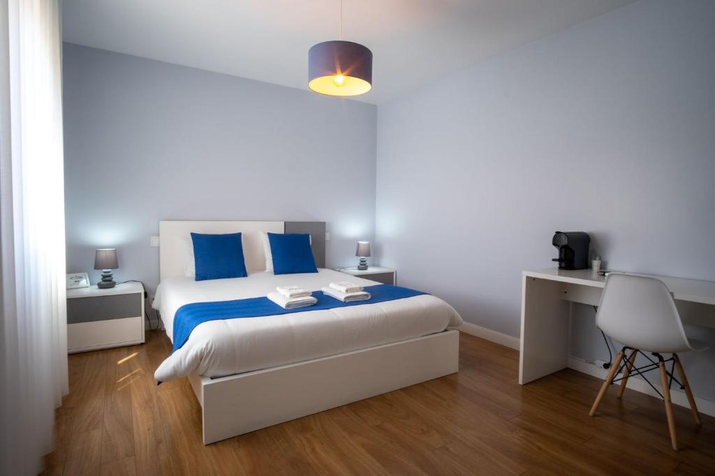 VILLA TAVARES SUITES