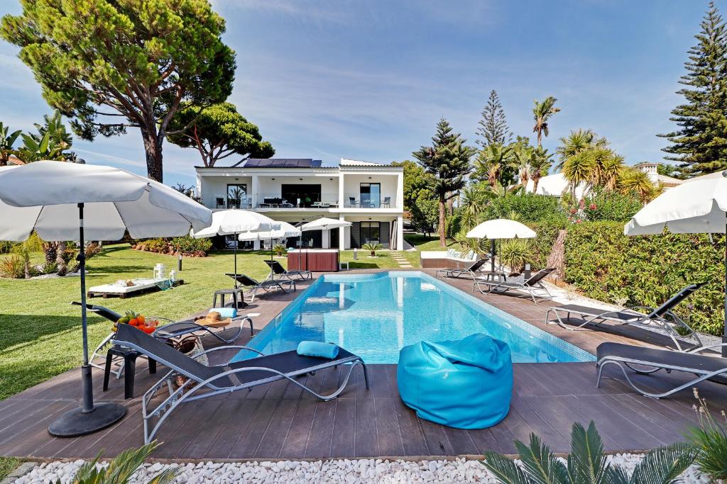 VILA MALIBU