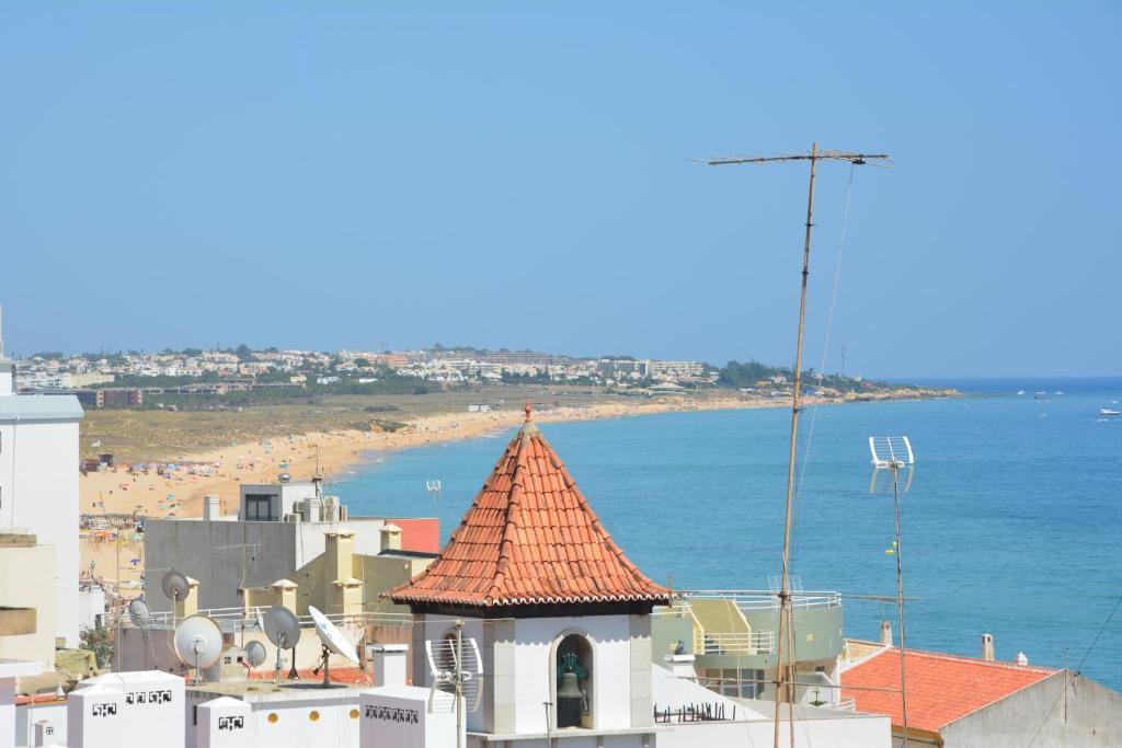 BEACH HOUSE