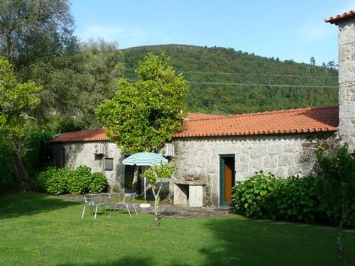 CASA DE PENAS DE CIMA