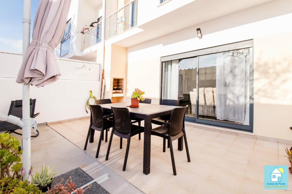 HENRY`S VILLA IN ALBUFEIRA
