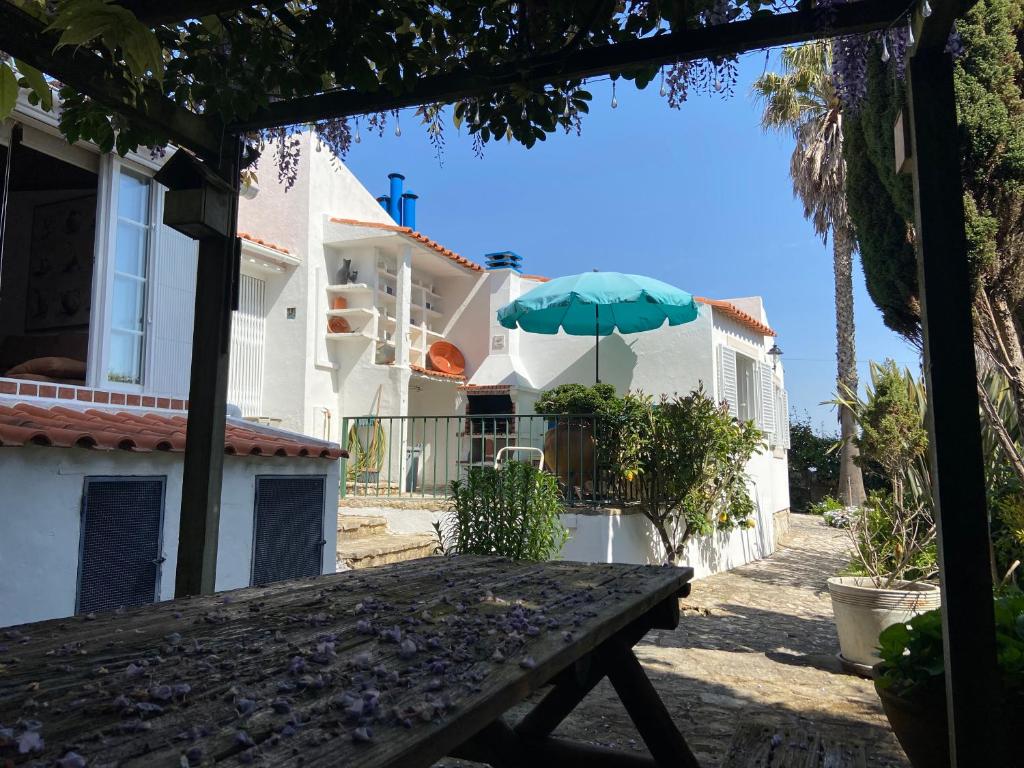 CASA À-DO-ZÉ-VELHO