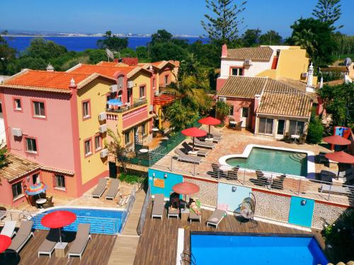VILLAS D. DINIS