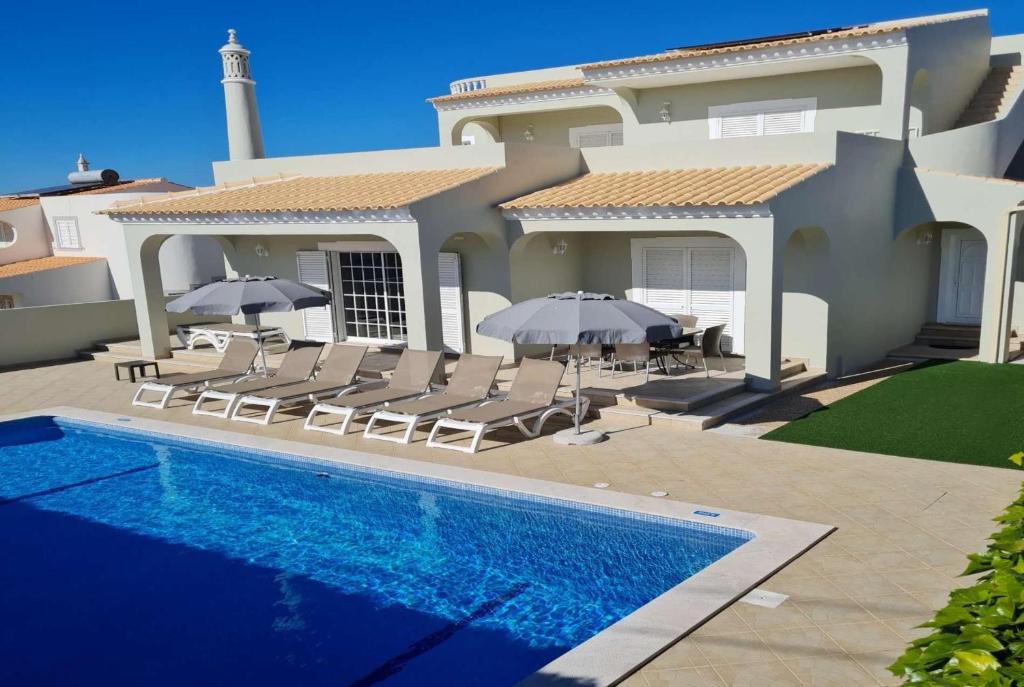 CASA DOS EUCALIPTOS