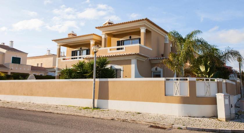 PORTO DE MOS LUXURY VILLA