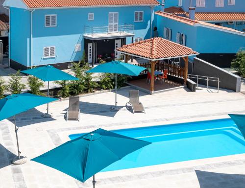 VILLA MONTÊS GUESTHOUSE