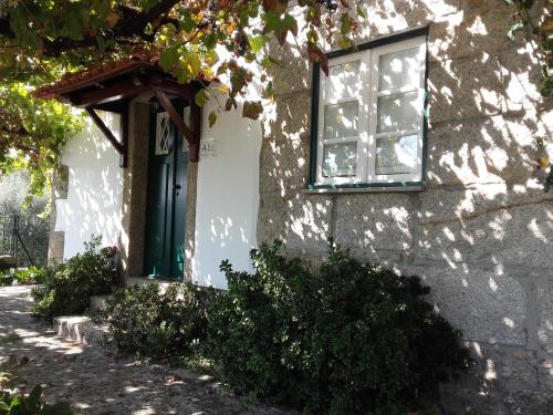 Image of COTTAGE