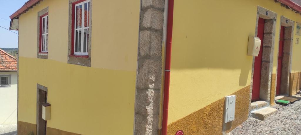 CASA DA BILA MONCORVO