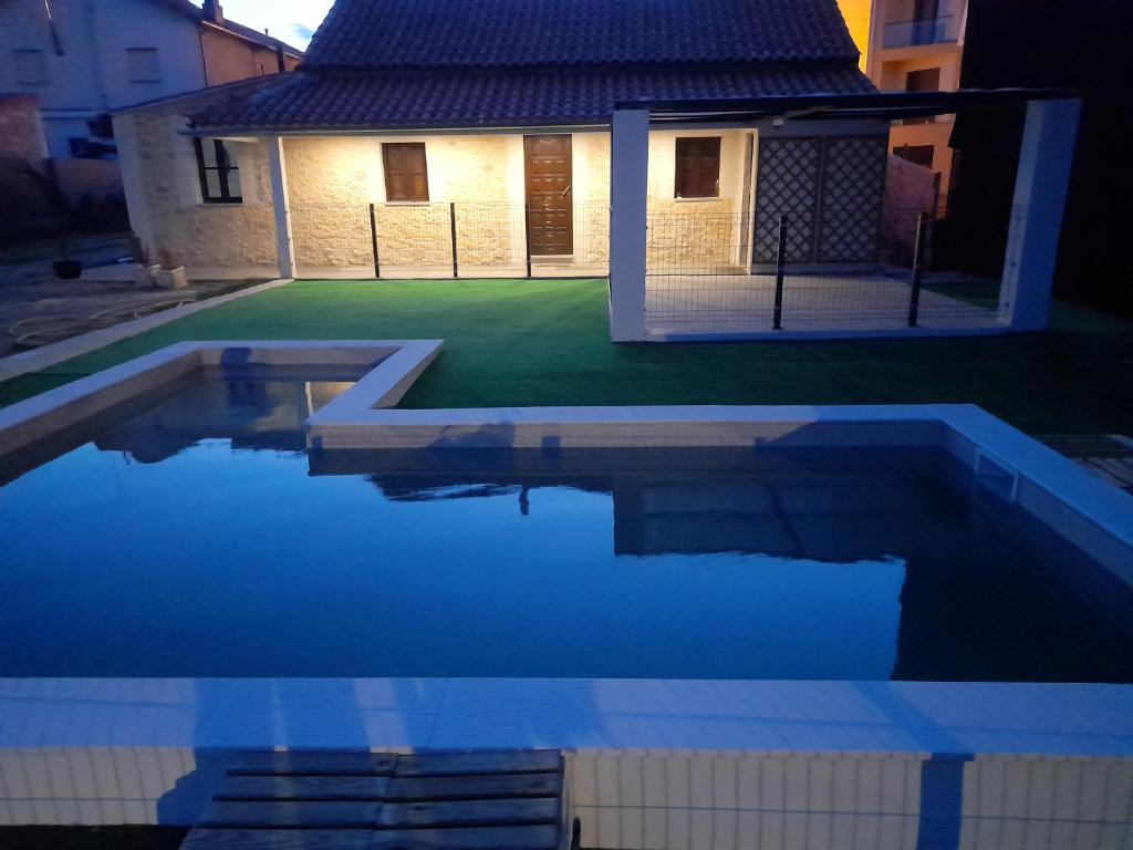 THE BEST HOUSE