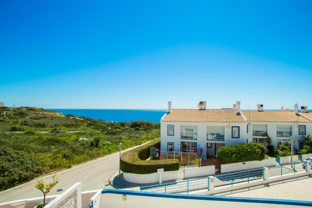 Image of Kerr Villa