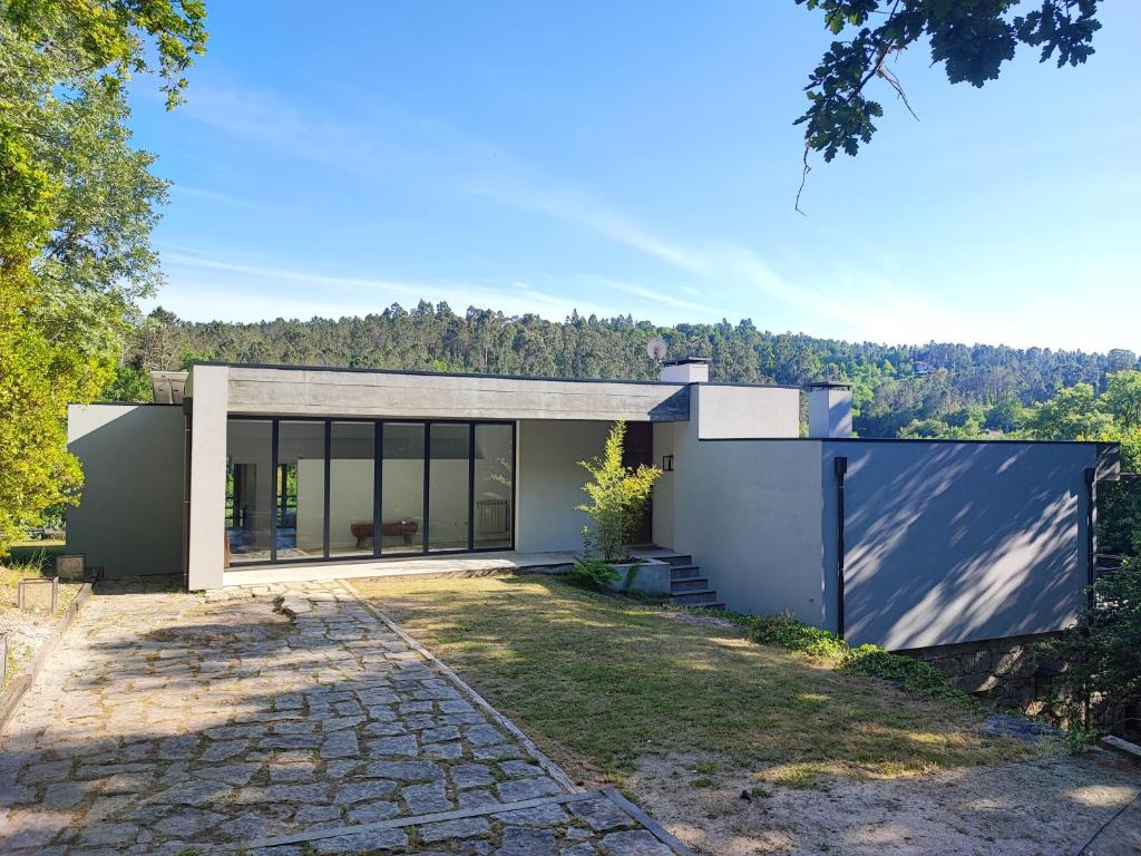 BOSQ HOUSE