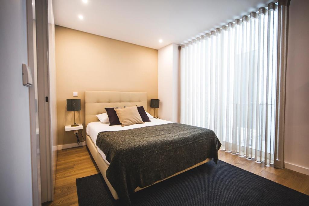 25 BRAGA SUITES DO ANJO