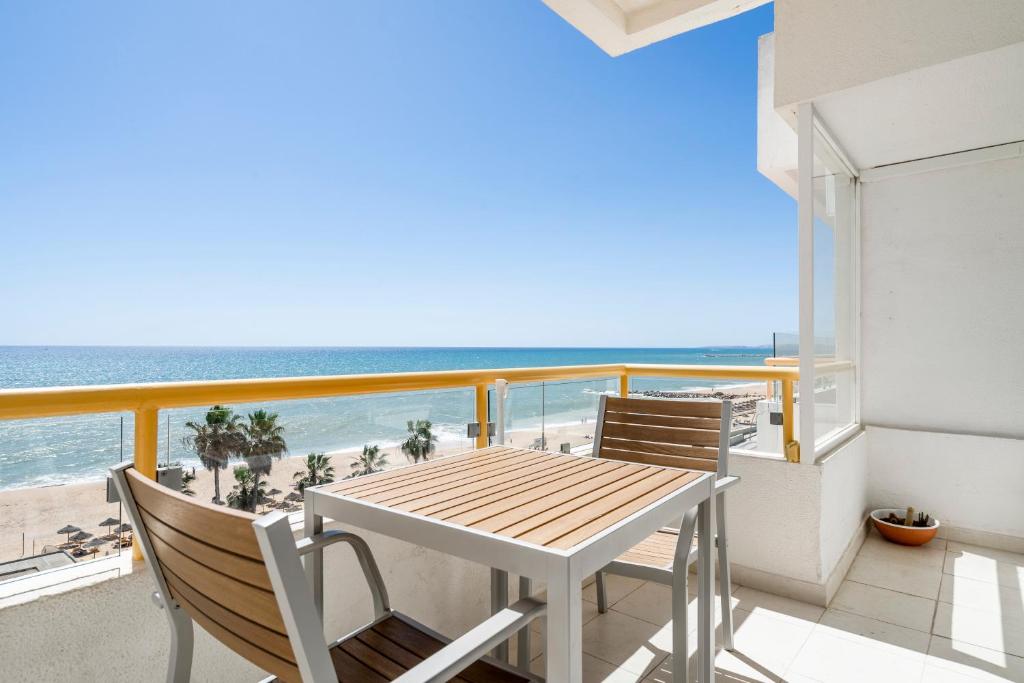 APARTAMENTO PRAIAMAR