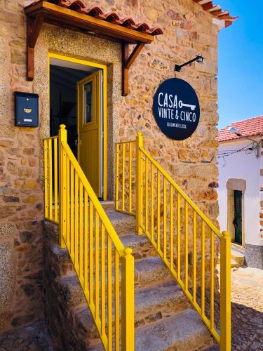 Image of Casa Vinte & Cinco Alojamento Local