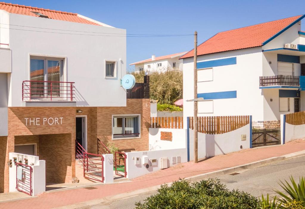 THE PORT BEACH HOSTEL