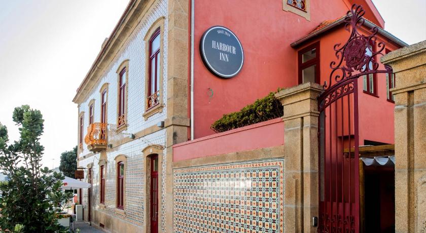 Image of HARBOUR INN GUESTHOUSE