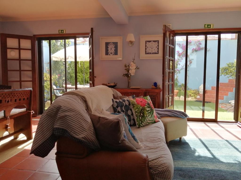 Image of PENICHE BLUE WAVE HOME