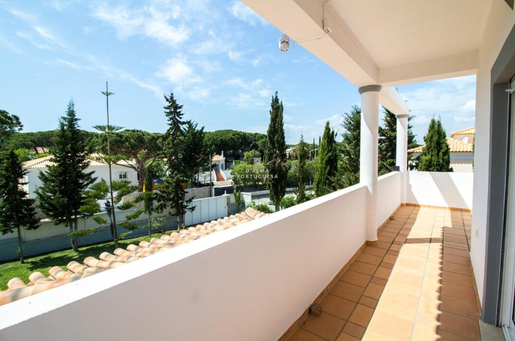 VILLA COELHO