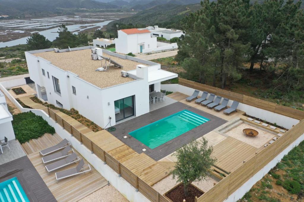 CAIRNVILLAS