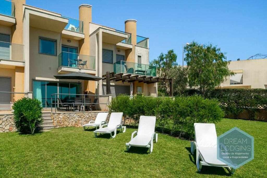 PATROVES SEA VIEW - DREAM LODGING
