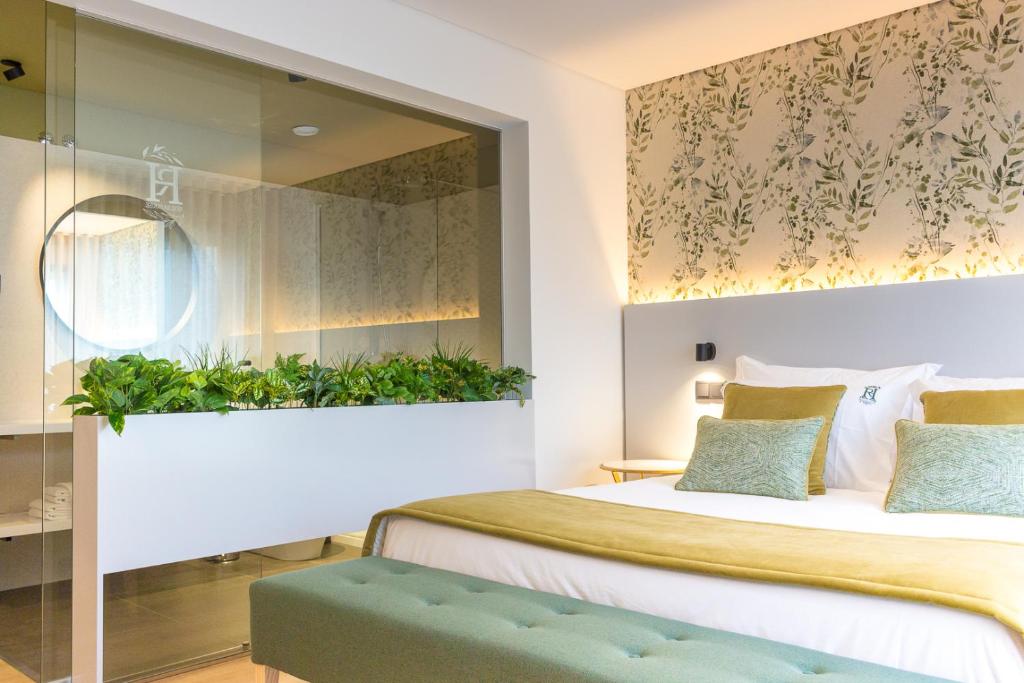 RIBEIRA HOUSE, MIRANDELA
