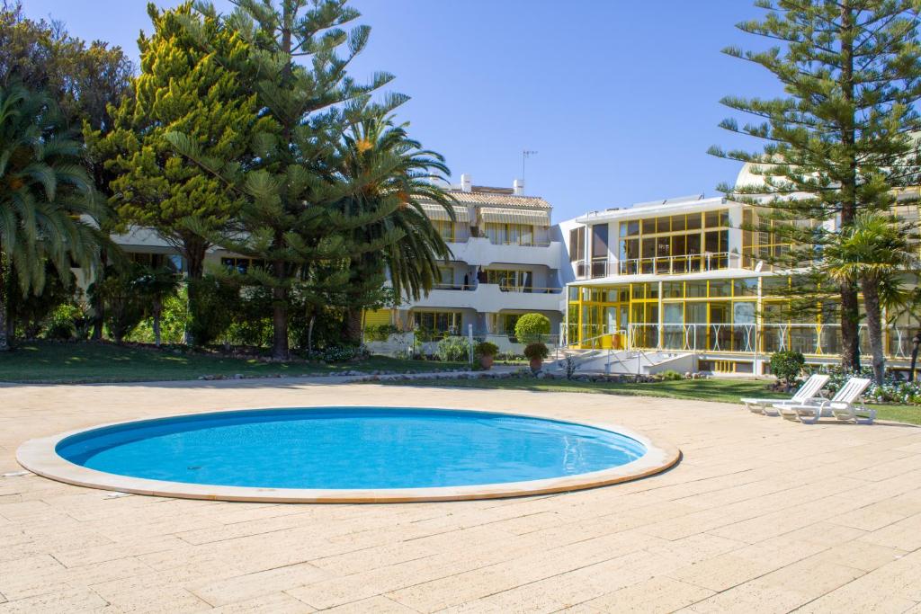 APARTAMENTO QUARTEIRA