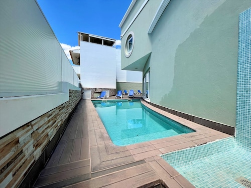 VILLA MIMI