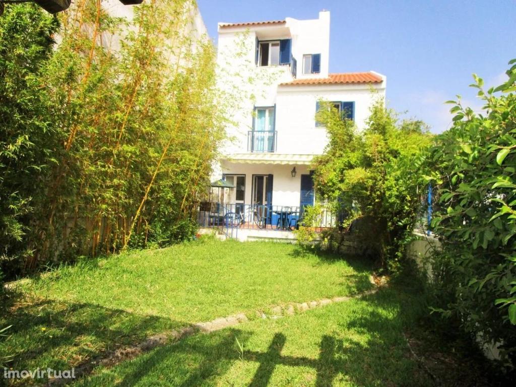 Image of ARRABIDA VILLA