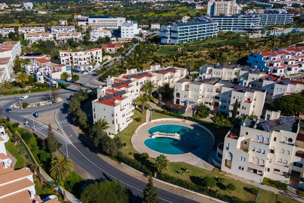 LOVELY&BRIGHT 1BDR APARTMENT IN ALVOR