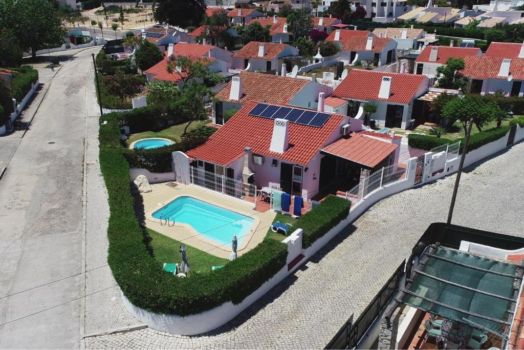 Image of VILA SOLSIM