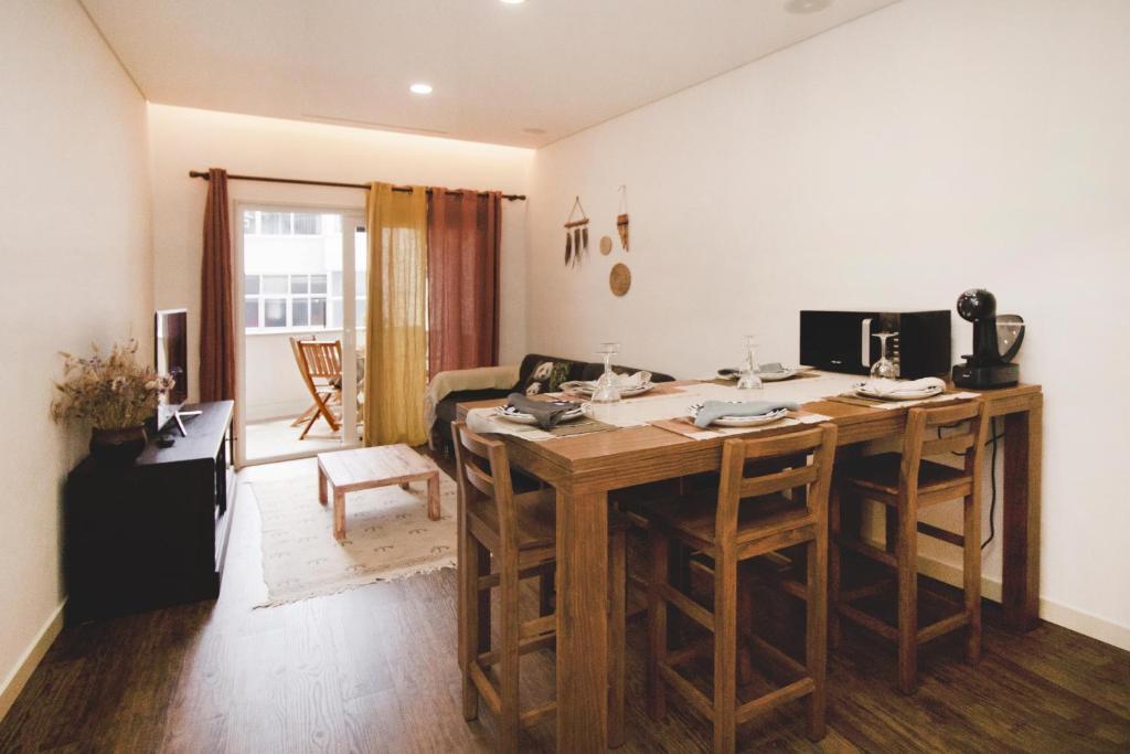 BEAR HOME B