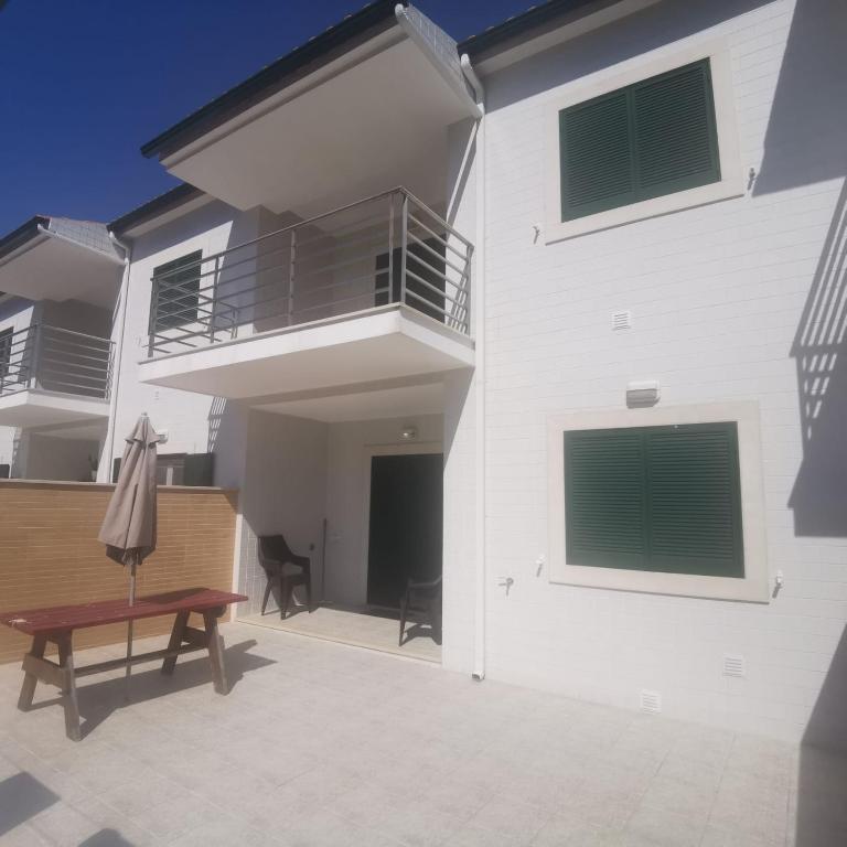 BAYSIDE HOLIDAY HOME