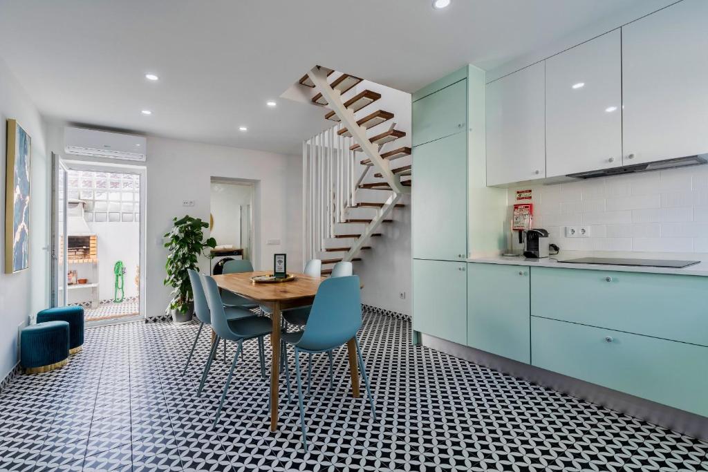 Image of Minty House