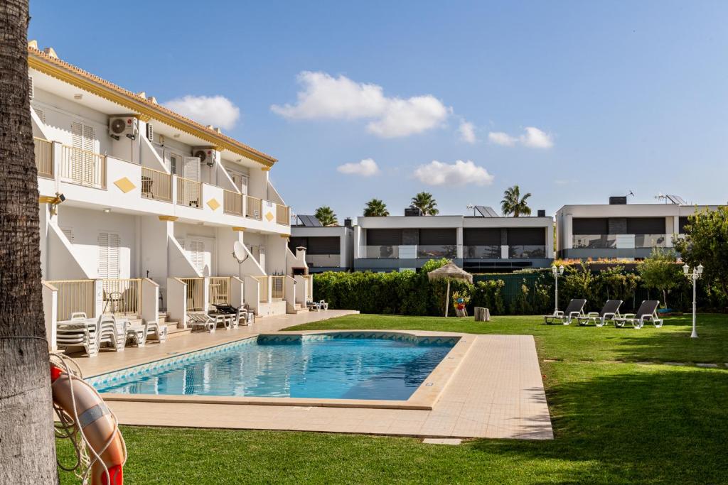 Image of Oasis Beach A1E