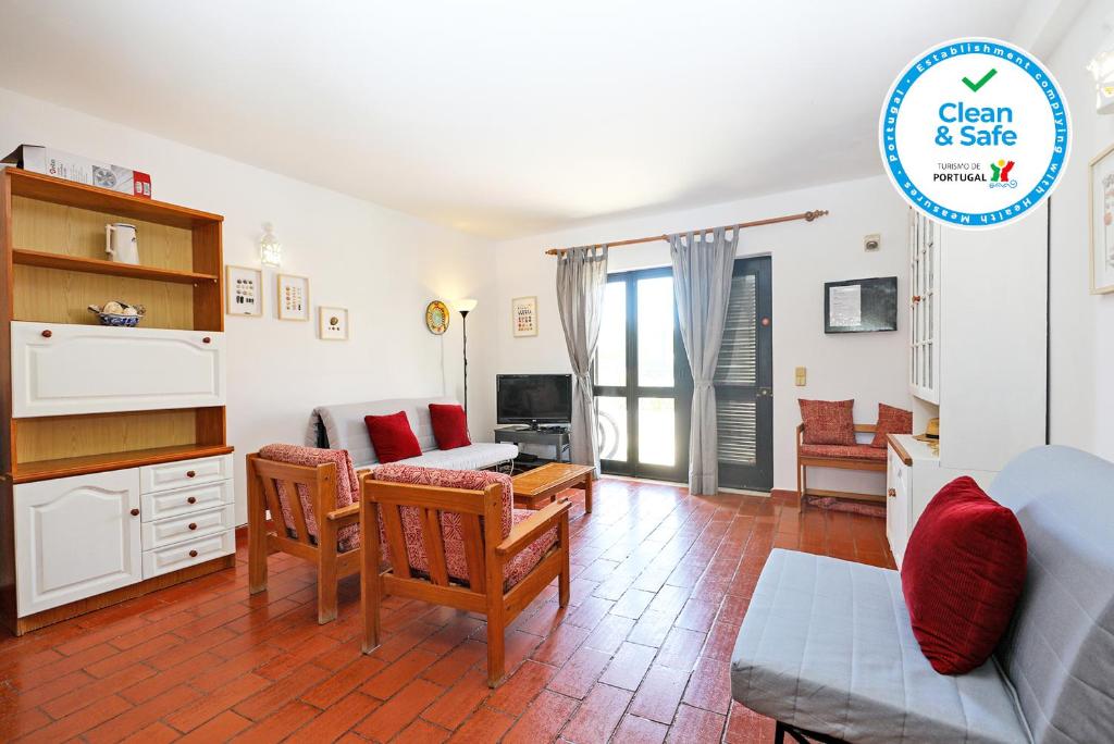 TORRALTINHA SUNSET APARTMENT