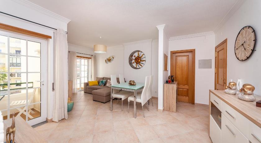 PÉROLA APARTMENT IN ARMAÇÃO DE PÊRA