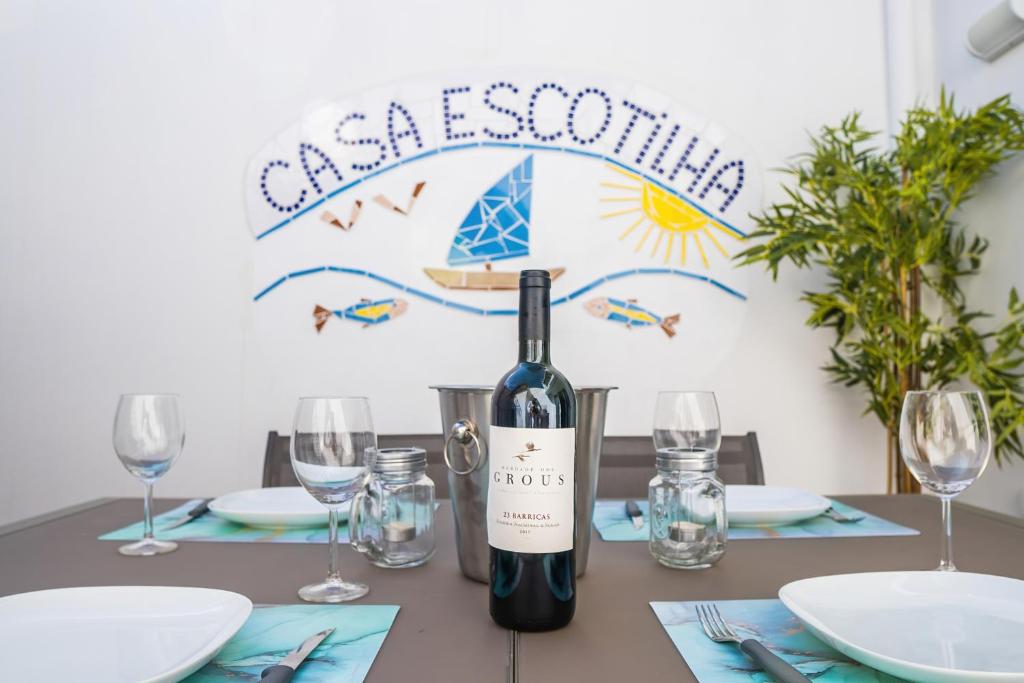 CASA ESCOTILHA
