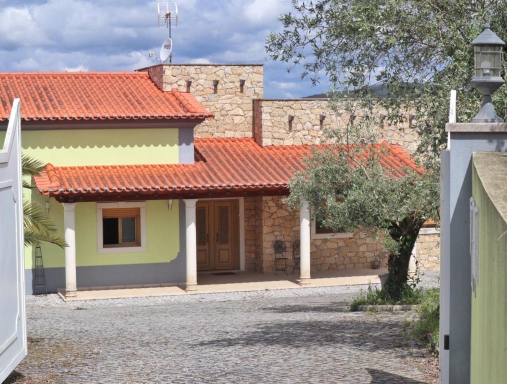 Image of VILA DO ALQUEIDÃO